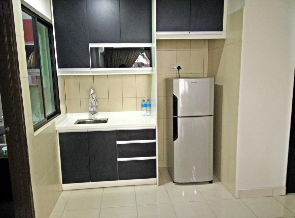 Indah Alam Condo Shah Alam Habitación foto